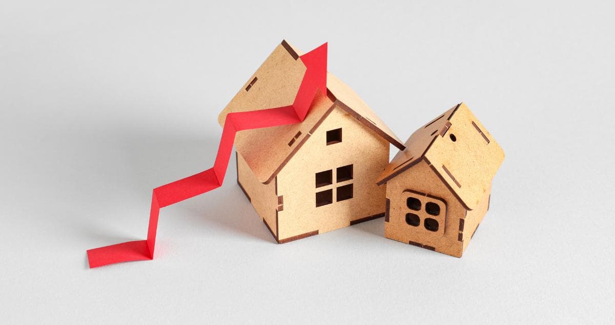 How to Analyze Cash Flow for Military Rentals