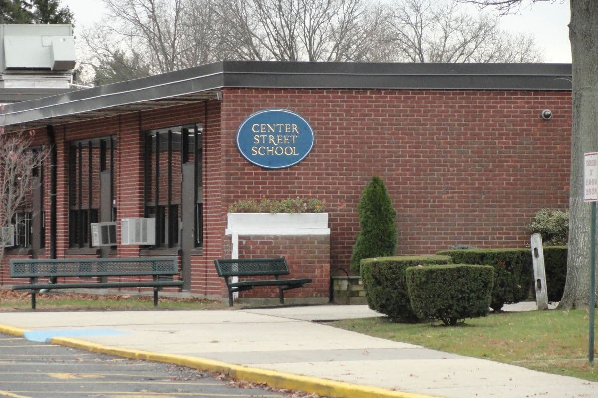 Center Street Elementary School