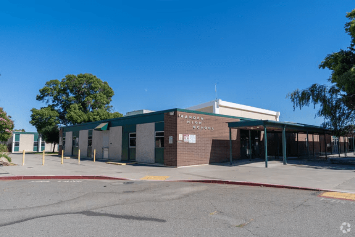 Vanden High School: https://vanden.travisusd.org
