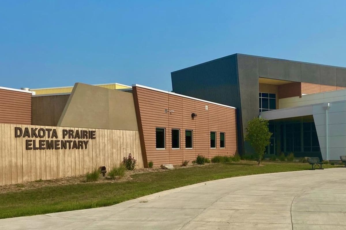Dakota Elementary School