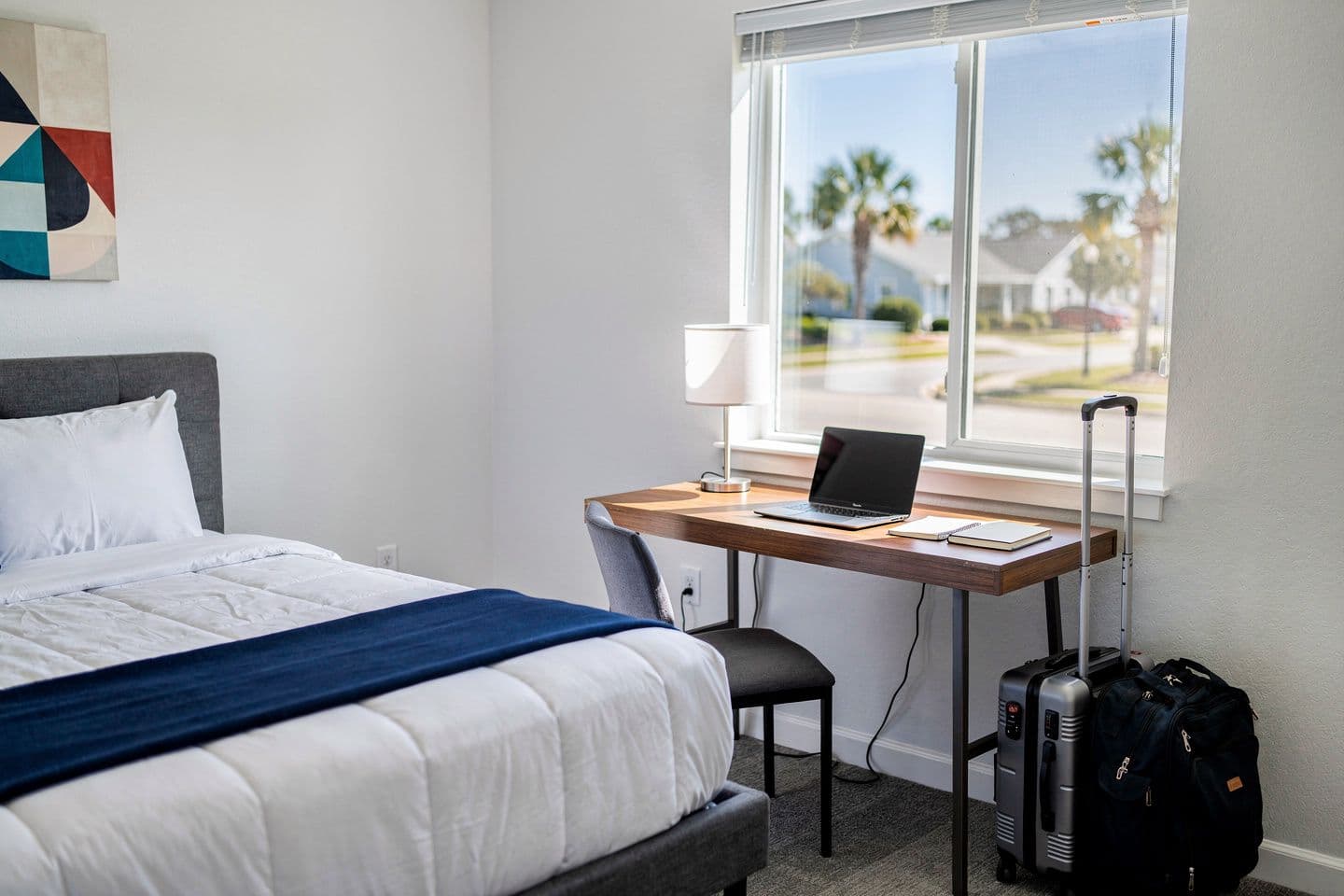 TDY Housing Near NAS Pensacola: Off-Base Lodging Guide For Flight Students And Military Travelers