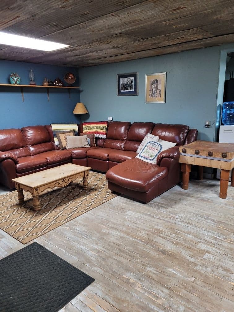 2 Bed, 2 Bath Home near Holloman AFB | Modern • Peaceful • Fully Equipped