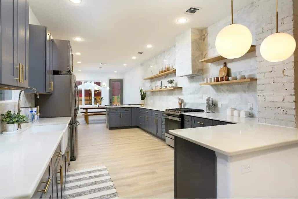 2-Bed Home in Central San Antonio Near AFBs – TDY Ready