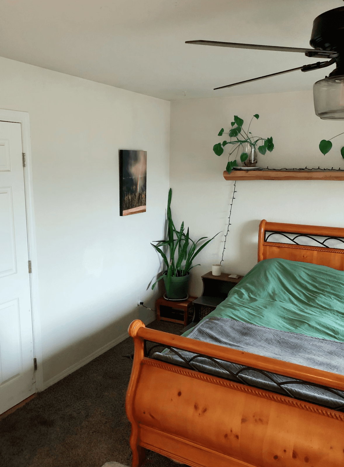 Cozy 1BR 1BA Apartment Vandenberg AFB - Plants, Bath