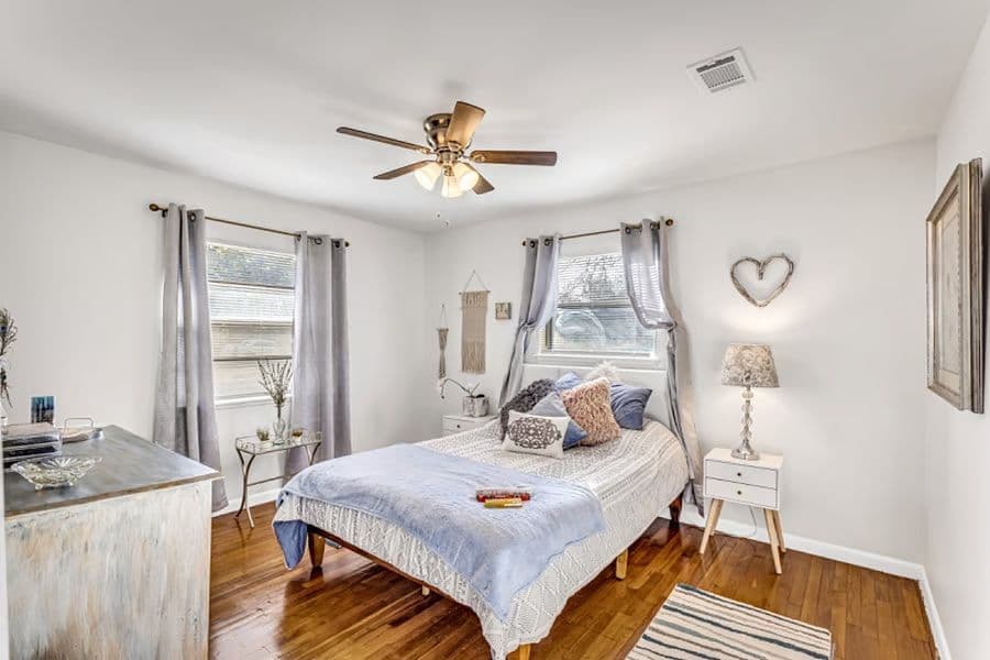 Austin’s Retreat – Renovated 2BR/1BA Cottage Near Keesler AFB & Gulf Coast Beach