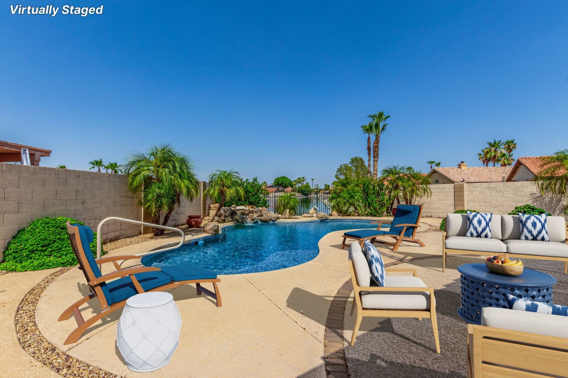 AZ Waterfront Home Minutes To Luke AFB - 2BR 2BA, Pool, Office