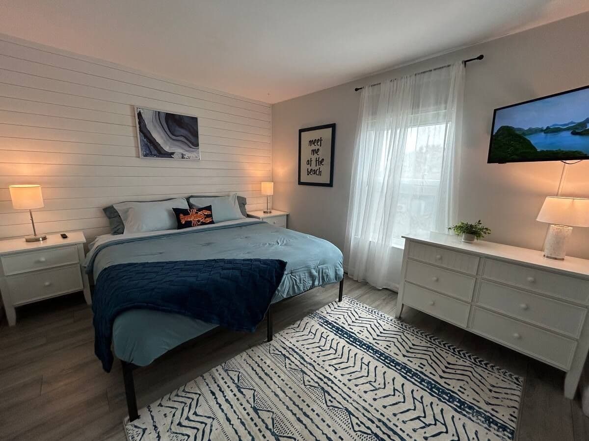 Unit 204 Beachside 1BR Condo on Okaloosa Island | 3-Min Walk to the Sand • Perfect for Hurlburt TDY