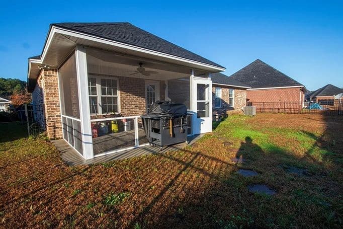 Beautiful 3BR Home in Beach Forest | Pool Access | TDY Hero