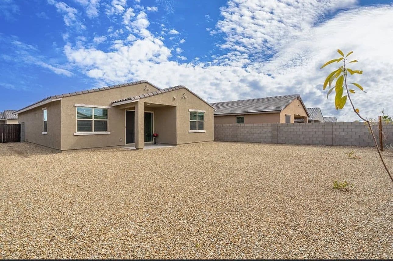 Bright 3BR Home with Large Backyard & Dedicated Workspace