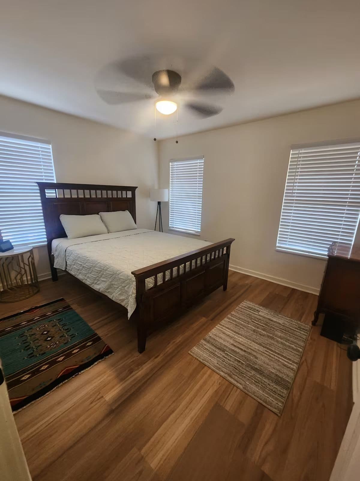 Centrally Located 2BR Home Near Sheppard AFB – Walk to Shops, Pet Friendly