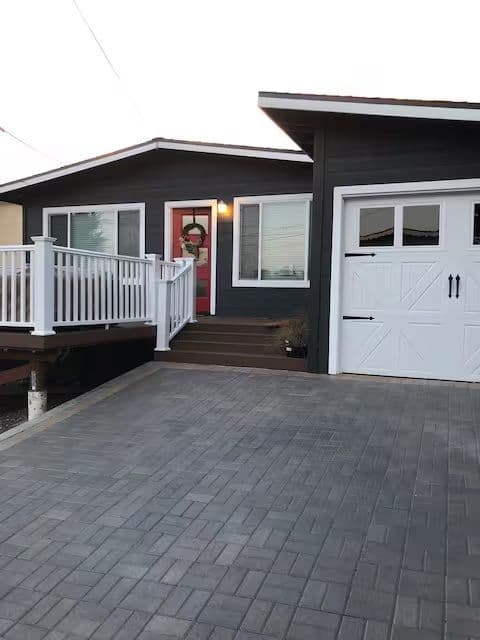 Coastal 2BR TDY Getaway Near Vandenberg Space Force Base – Walk to Beach