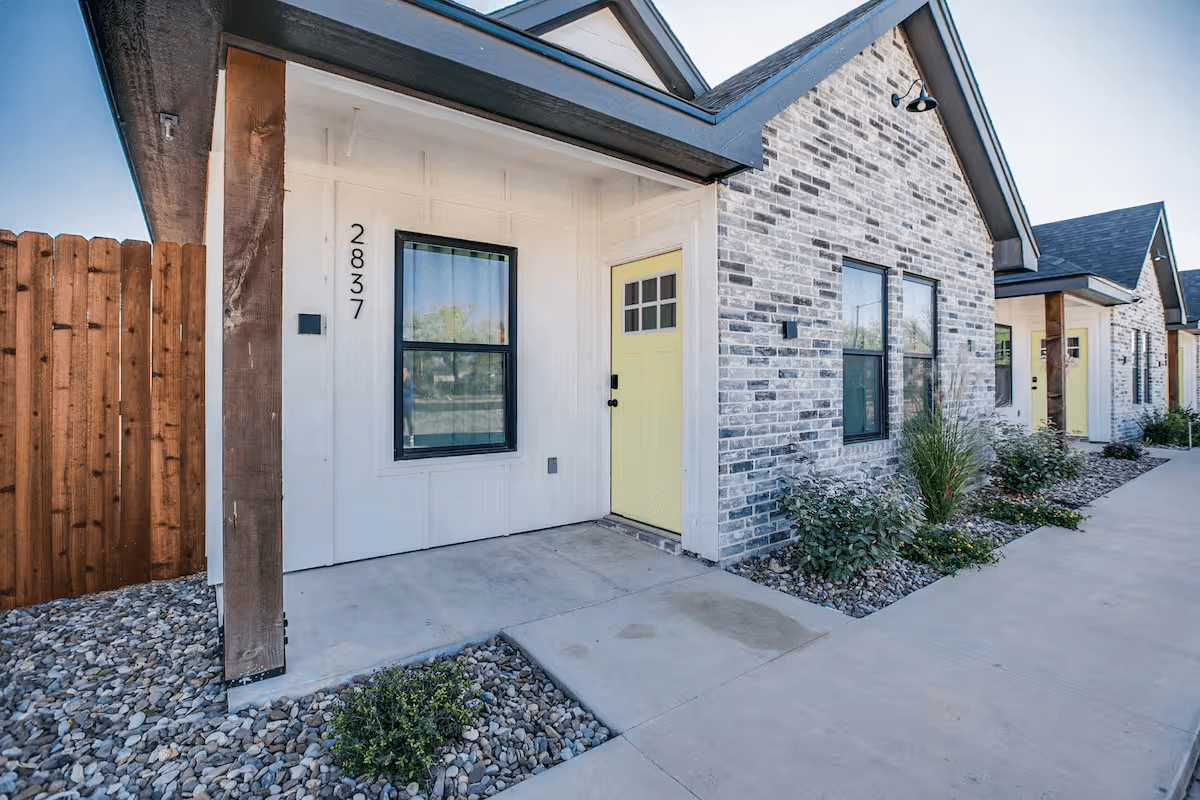 Comfortable 2BR Home with King Suite Near Goodfellow AFB