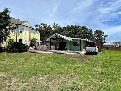 Historic 1BR 1BA Beach Cottage Keesler AFB - Pool, Views