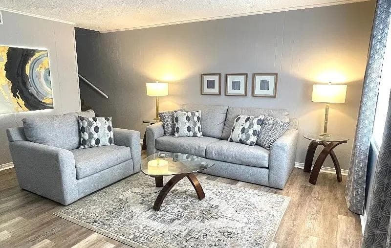 Cozy 2BR Townhome Near Little Rock AFB with Private Patio