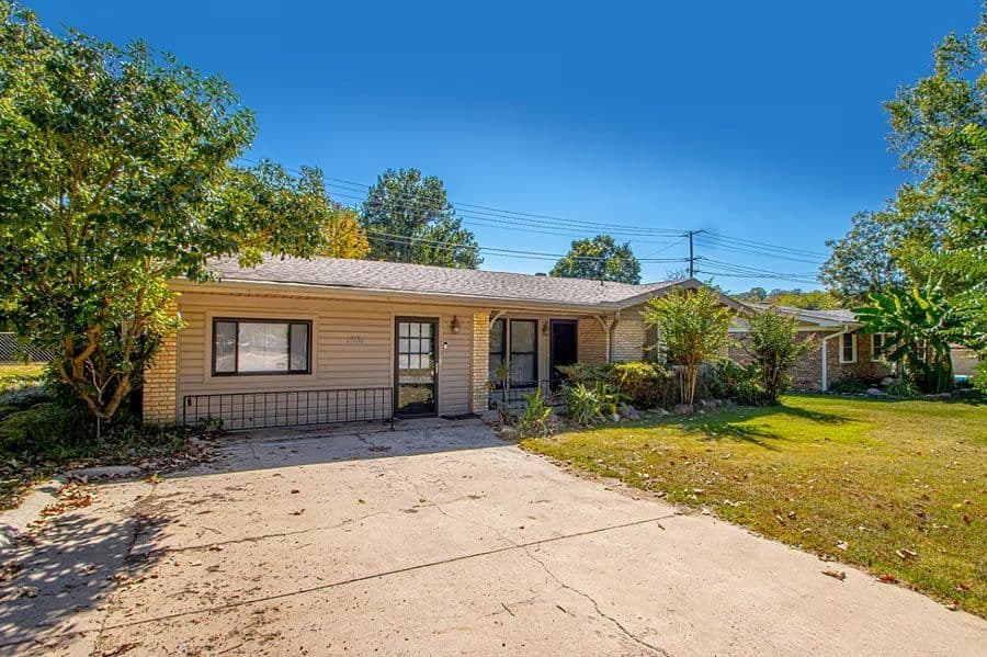 Cozy Remodeled 2BR Home Near LRAFB – Quiet, Pet-Friendly & Fully Equipped-A