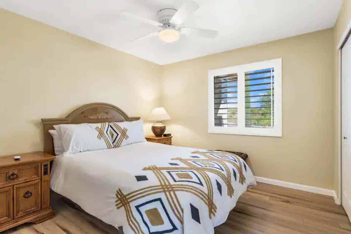Hilltop 3-Bed Home in Tucson with Desert Views & Comfort