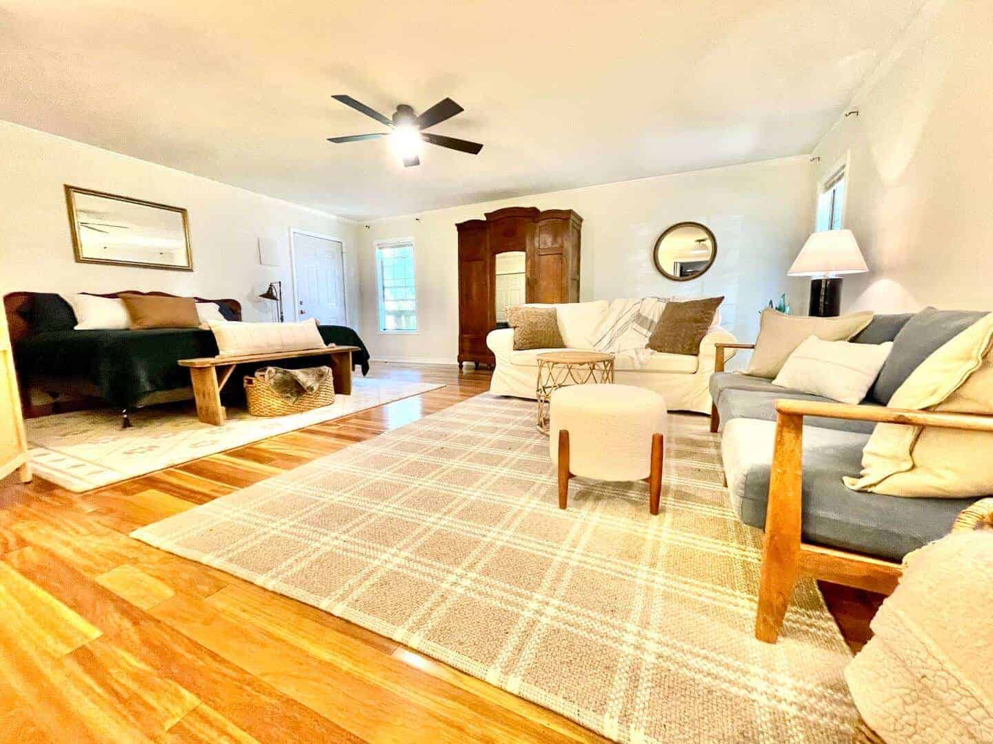 Columbus 3BR 2.5BA Home Columbus AFB - Renovated, Modern
