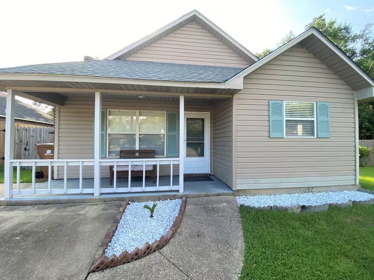 Family Friendly 3BR 2BA Home Keesler AFB - D’Iberville