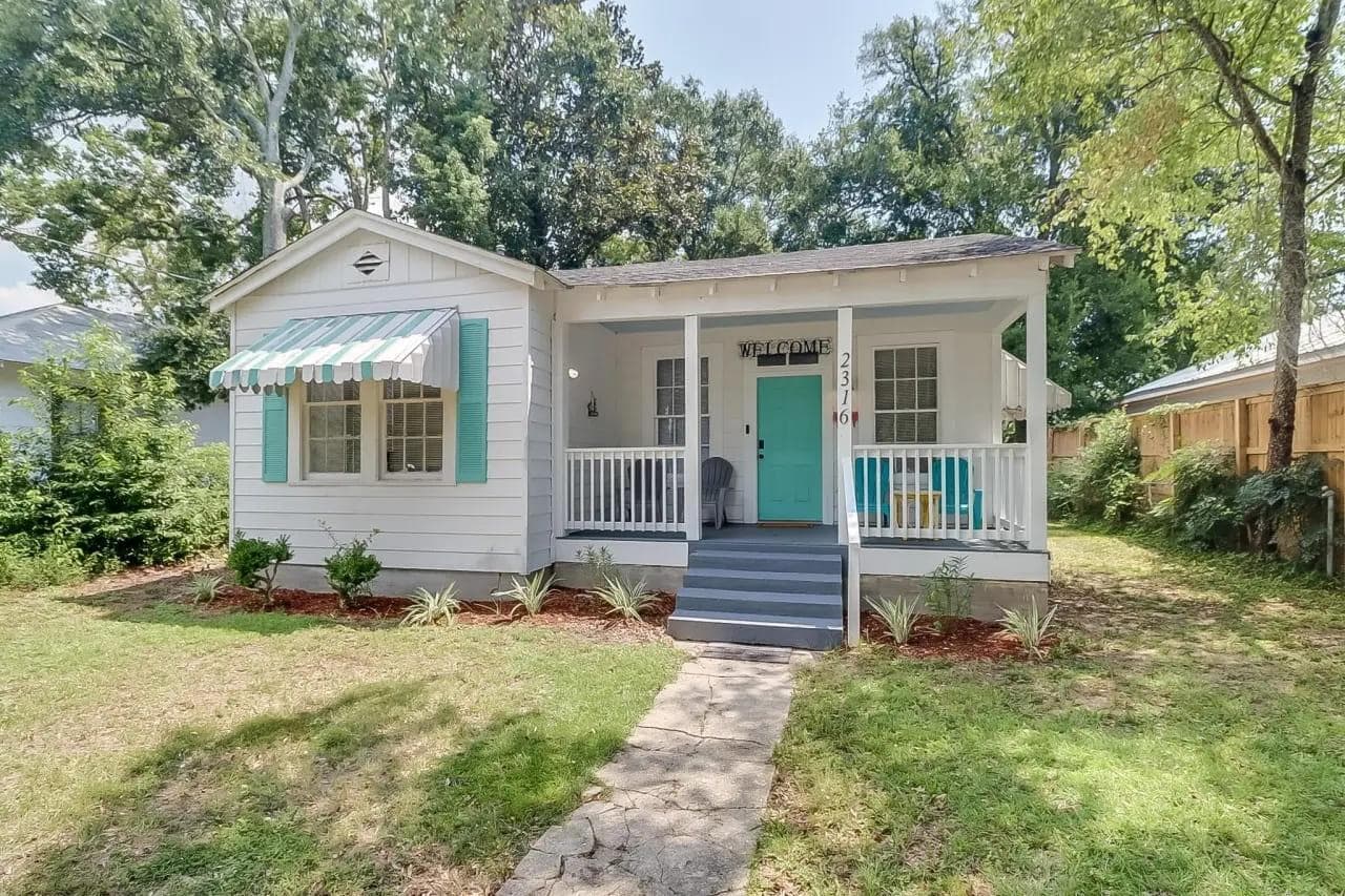 2BR 2BA Gulfport Getaway Near Keesler AFB - Beach, Pet OK