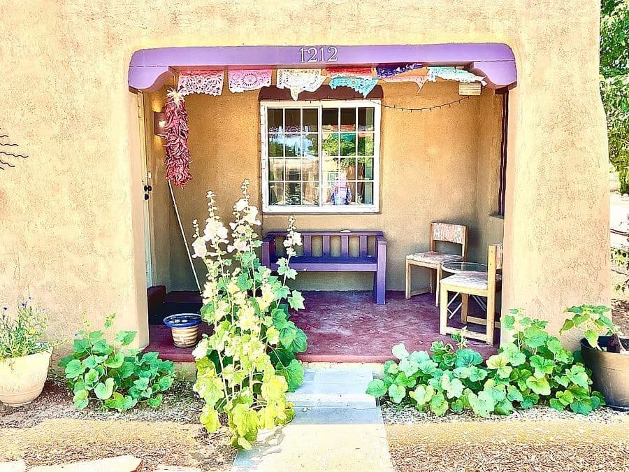 Charming 2-Bed Home Kirtland AFB - Southwest Style, Gourmet Kitchen
