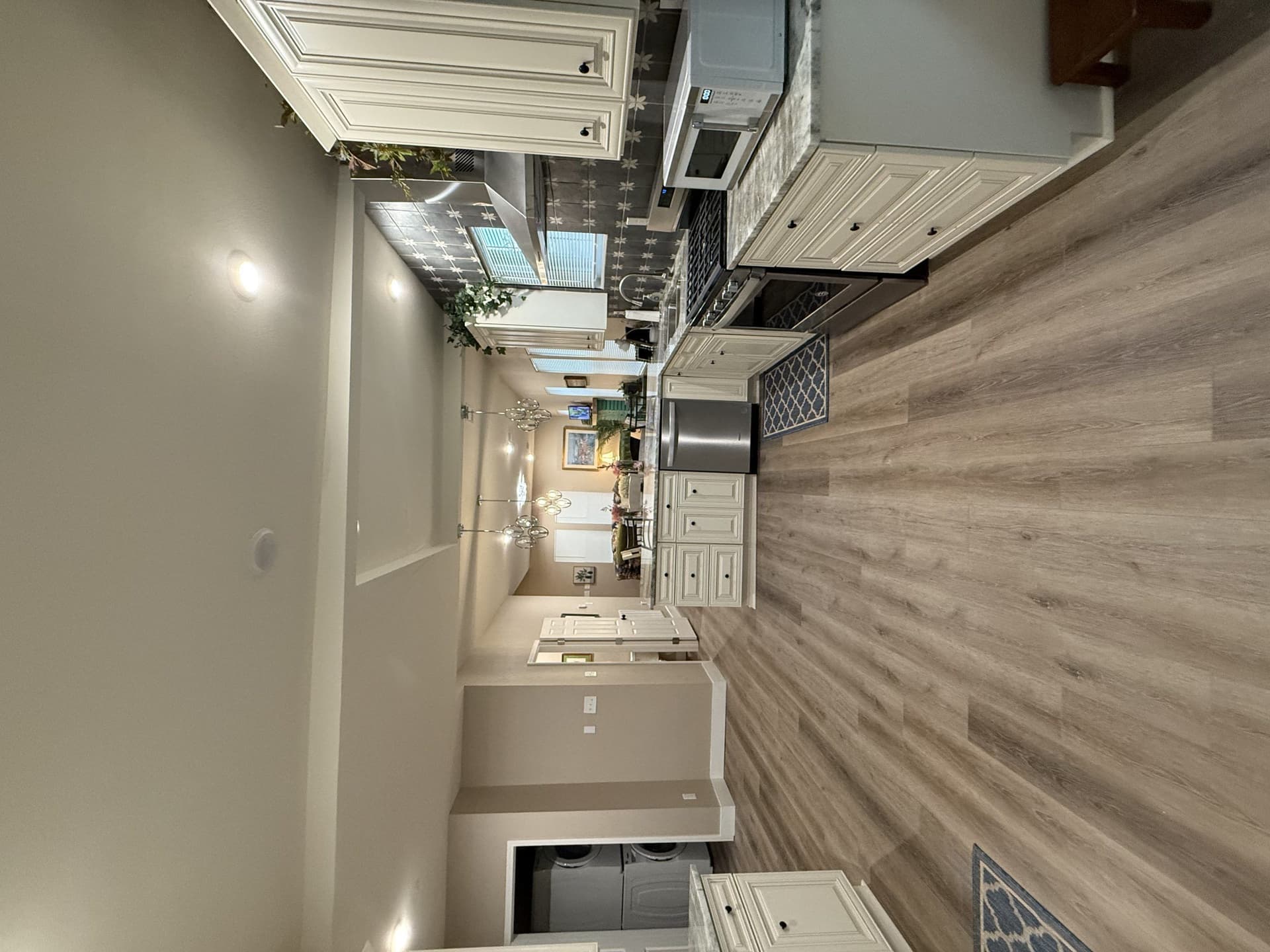 Arched Flower Cottage Little Rock - 4 Bed Shared Home