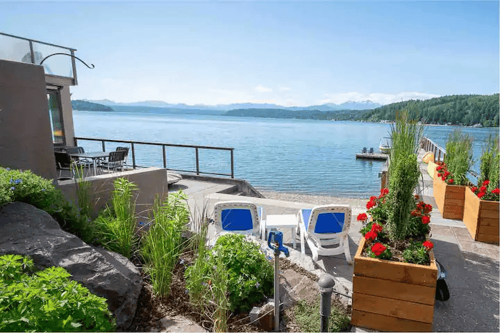 Steilacoom 1BR 1BA McChord AFB - Waterfront, Cozy, DTS