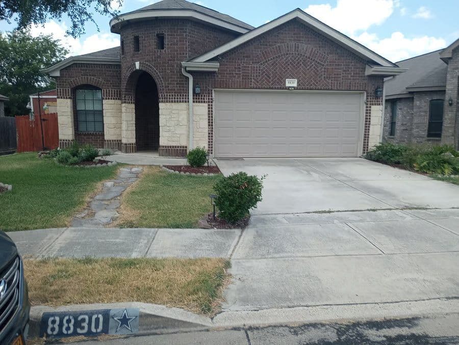 Arabian King 3BR 2BA Home Randolph AFB - Furnished, Gym
