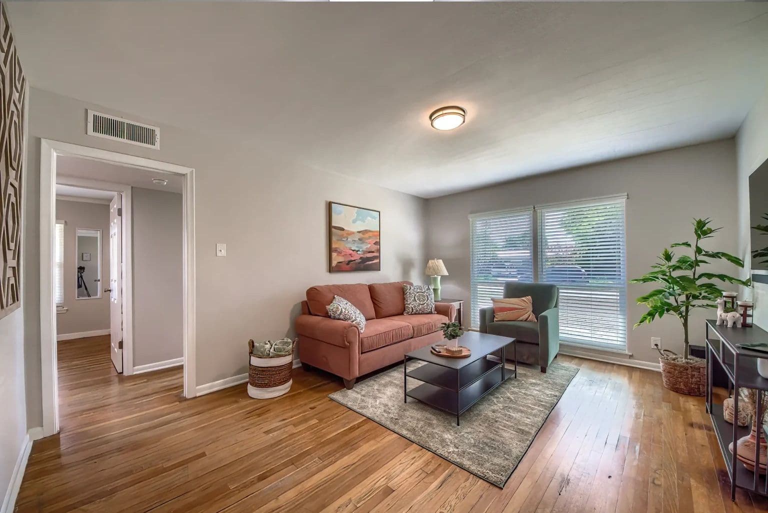 Modern 2 Bed 1 Bath Home Randolph AFB - Office, Fenced Yard