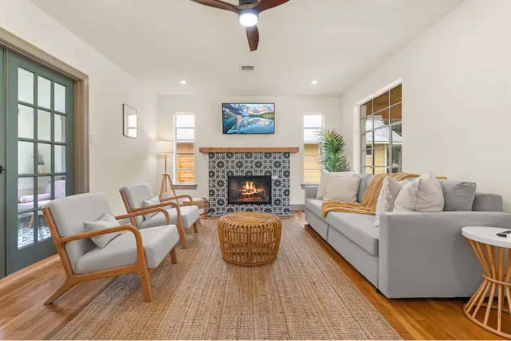 Downtown 2BR 1BA Home Sheppard AFB - Bright, Cozy, Yard