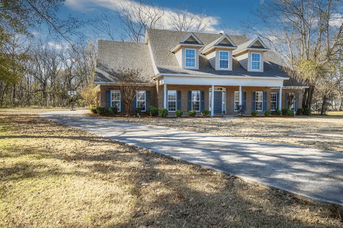 Moore 3BR 2BA Home Tinker AFB - Modern, Spacious, Pool Table