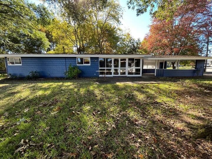 Mid-Century Modern 3BR Home Near Little Rock AFB