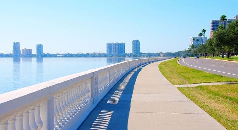 Modern 2BR/2BA Townhouse Near MacDill AFB – Ideal TDY Stay