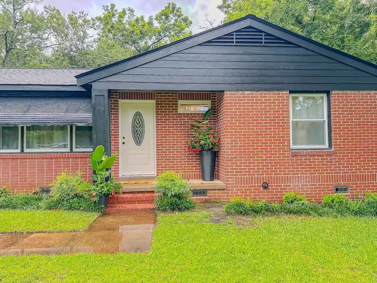 Modern 3BR Home Near Maxwell AFB – Stylish, Spacious & Quiet