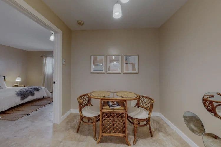 Modern & Comfortable 1-Bedroom TDY Home Near Kirtland AFB | Gated Complex | WiFi | Pet Friendly