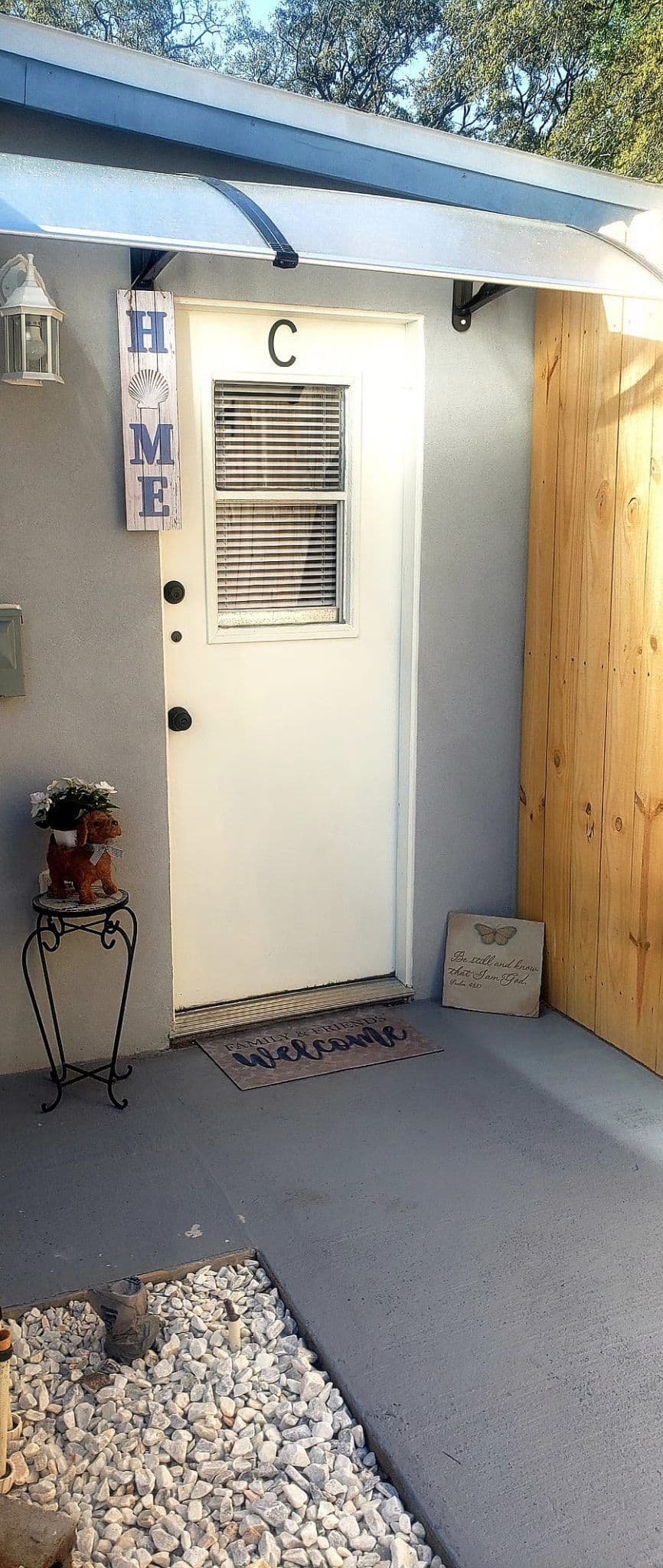 Newly Remodeled Studio Near Eglin Air Force Base – Close to Beach, River & Airport