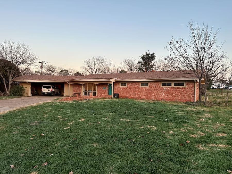 Pet-Friendly 2BR/2BA Home Near Sheppard AFB w/ Fenced Yard, Game Room & Smart TV