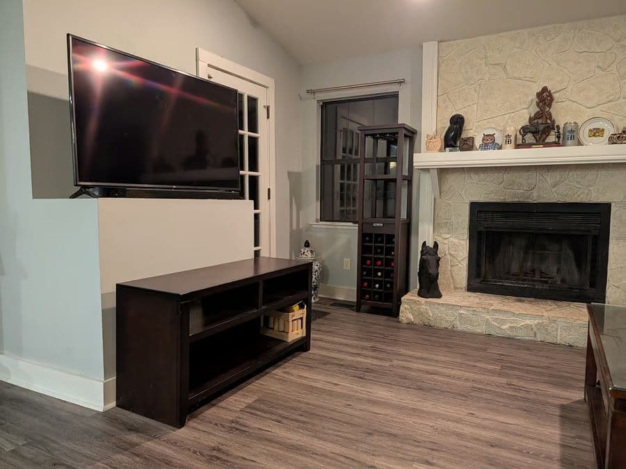 Pet-Friendly 3BR/2BA Cozy Home Near Eglin AFB with Fiber Internet