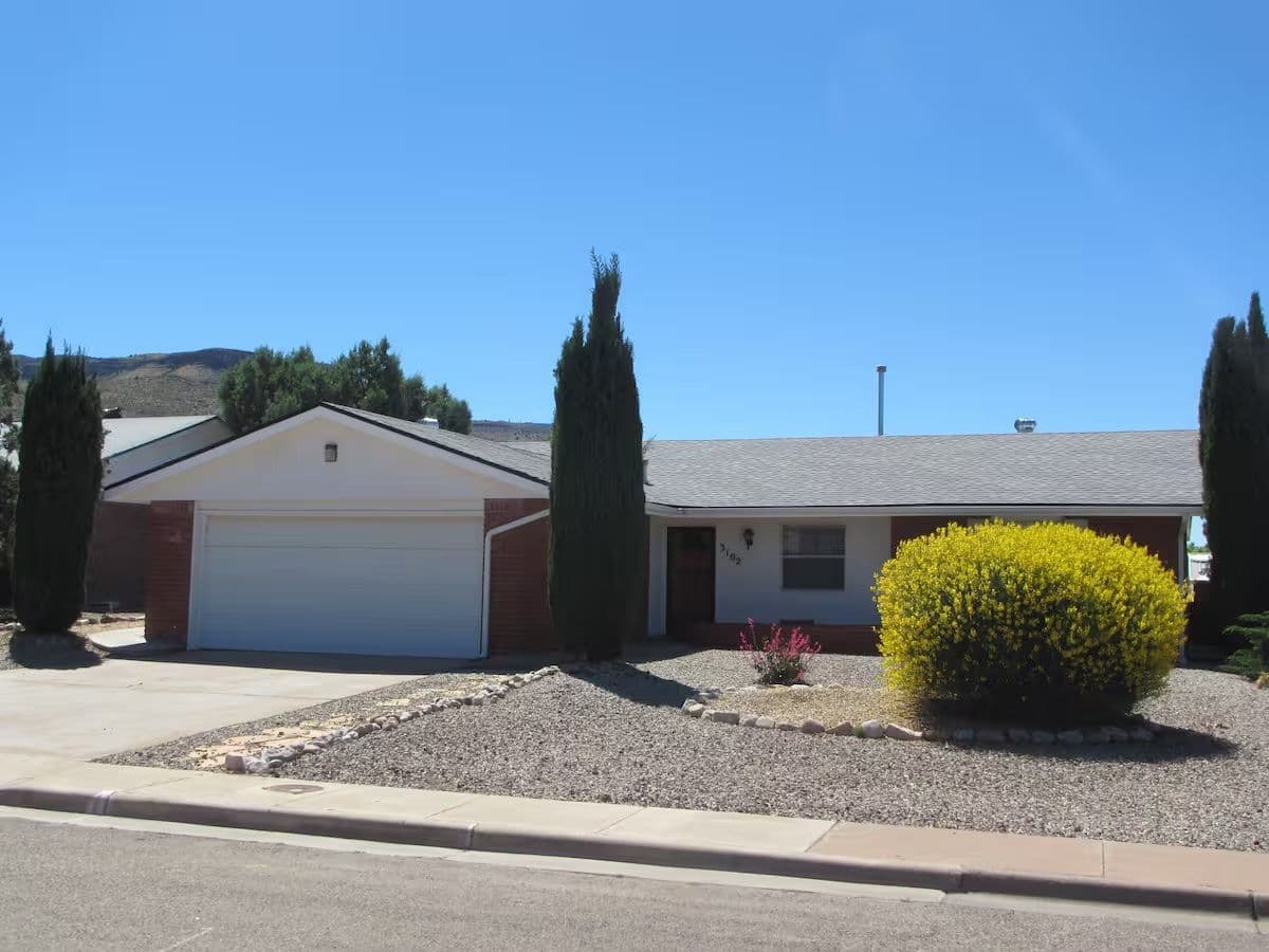Remodeled 3-Bed, 2-Bath Retreat Near Holloman AFB & WSMR