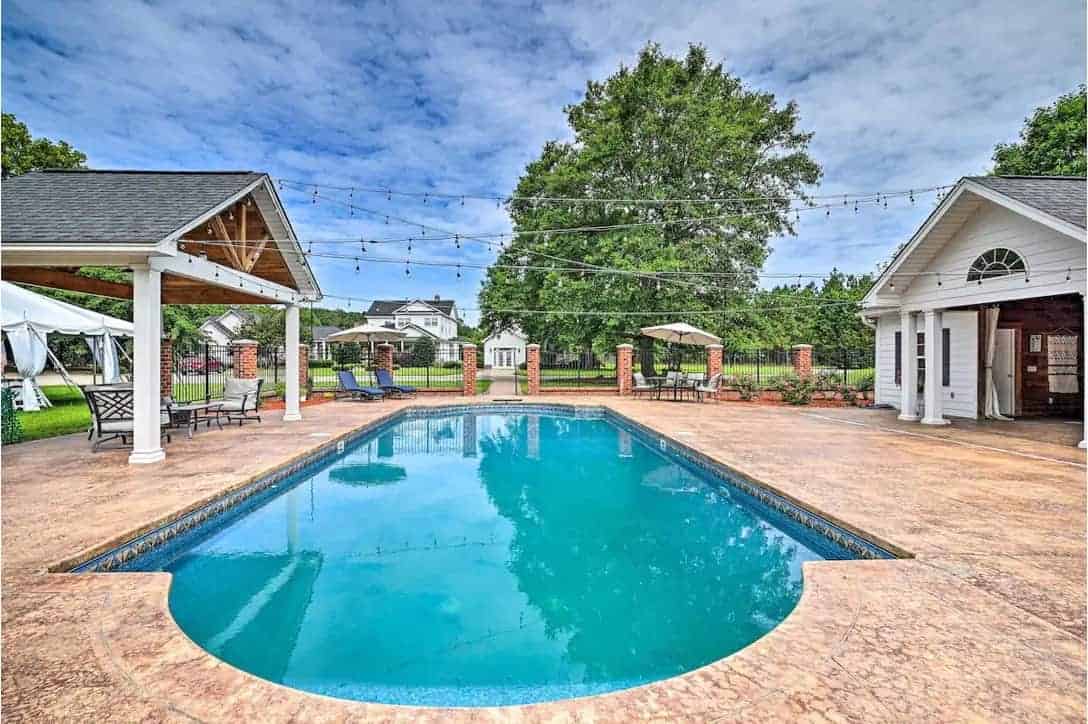 Renovated 3BR/2BA Sumter Home w/ Pool – TDY-Ready Near Shaw AFB