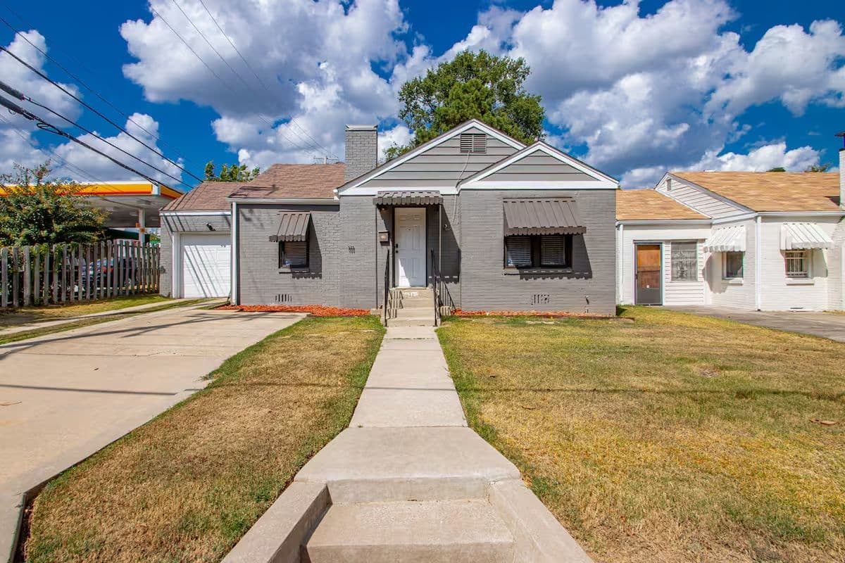 Spacious 3-Bed, 2-Bath Retreat | TDY Hero | Near Little Rock AFB | Fenced Yard & Modern Comfort