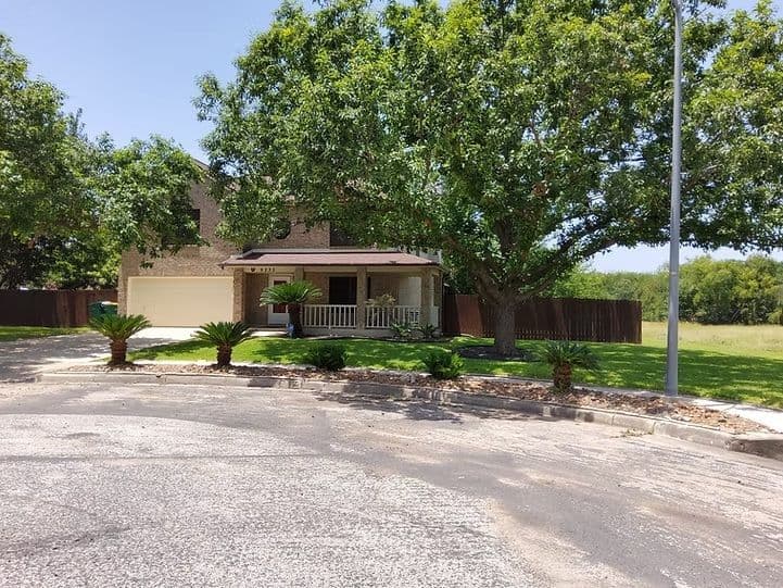 Spacious 3BR/2.5BA Home Near Randolph AFB