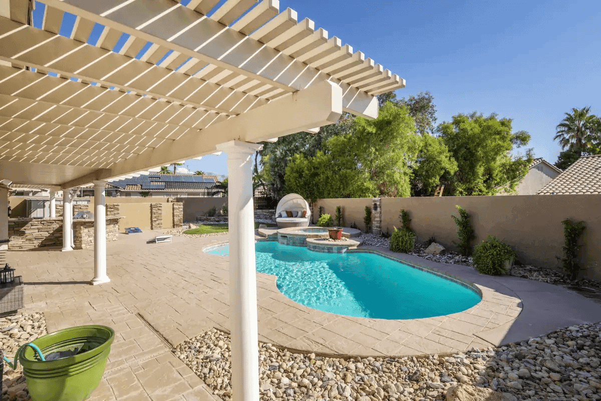 Spacious 4BR/3BA Home in Tule Springs – TDY-Ready Near Nellis AFB