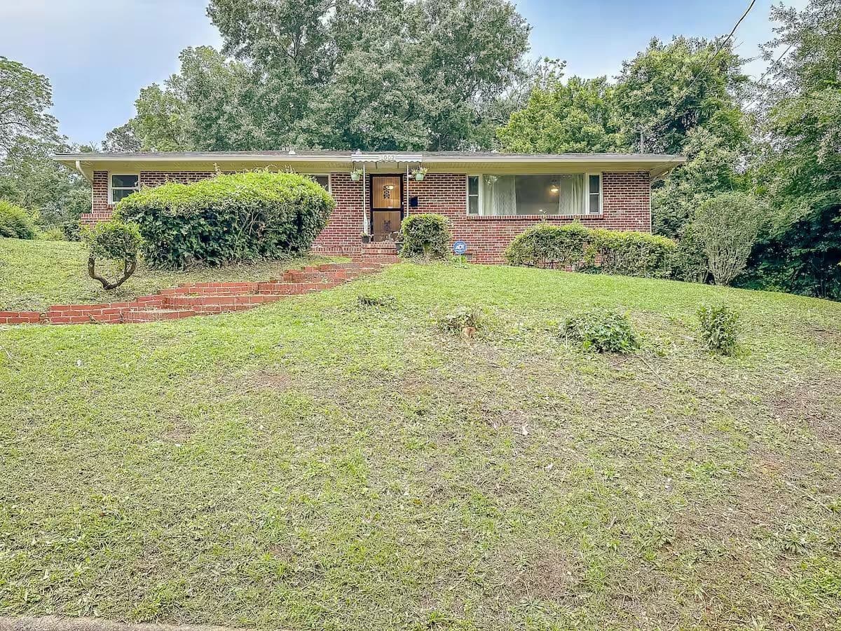 Spacious 4BR Home Near Maxwell AFB – Peaceful, Updated & TDY-Ready