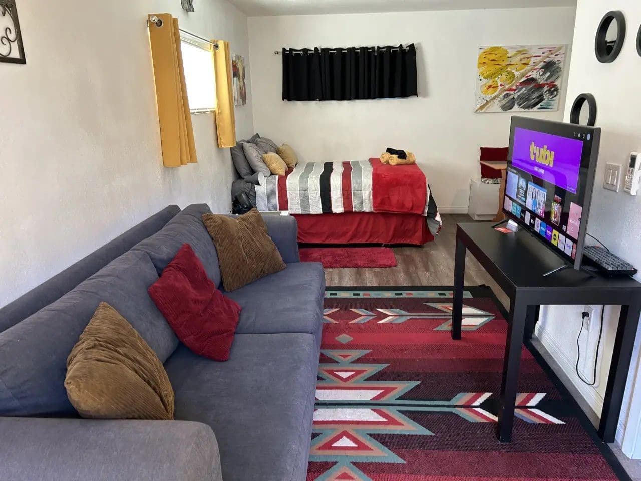 Modern 1-Bed Studio Nellis AFB - Full Kitchen, Courtyard