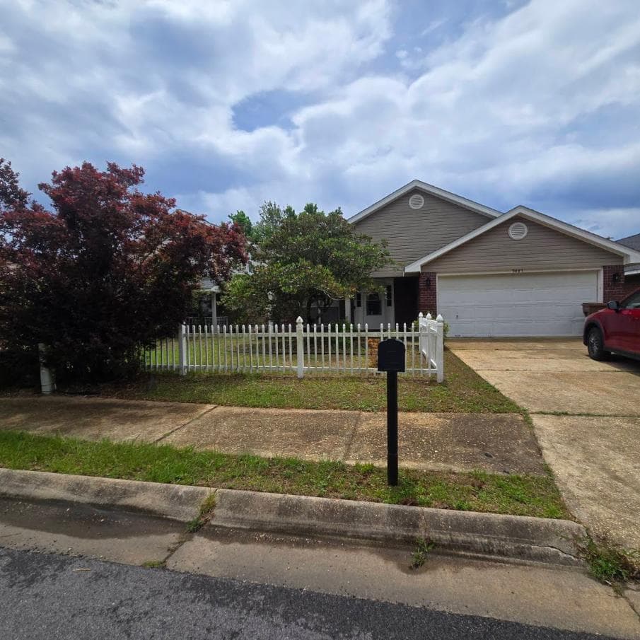 TDY Hero Eglin AFB | Spacious 3-Bed, 2-Bath Pet-Friendly Home with Modern Comforts