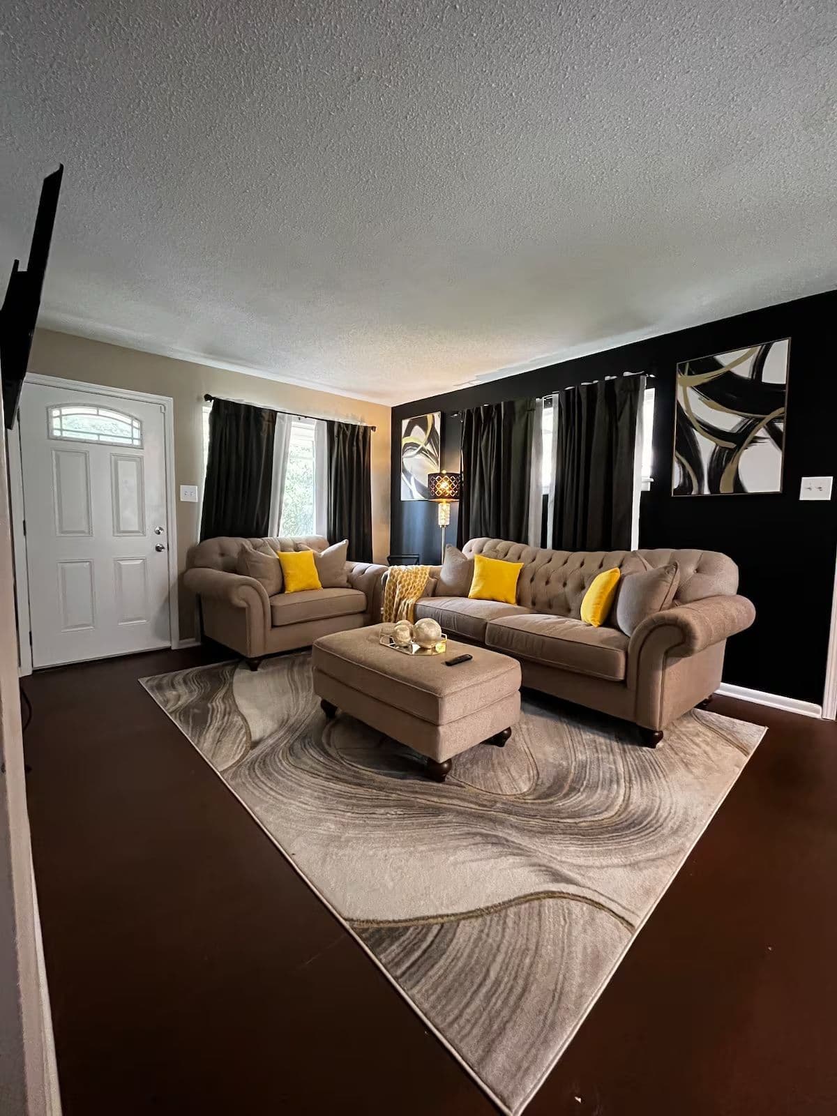TDY Hero Little Rock AFB | Modern 3BR Hilltop Retreat