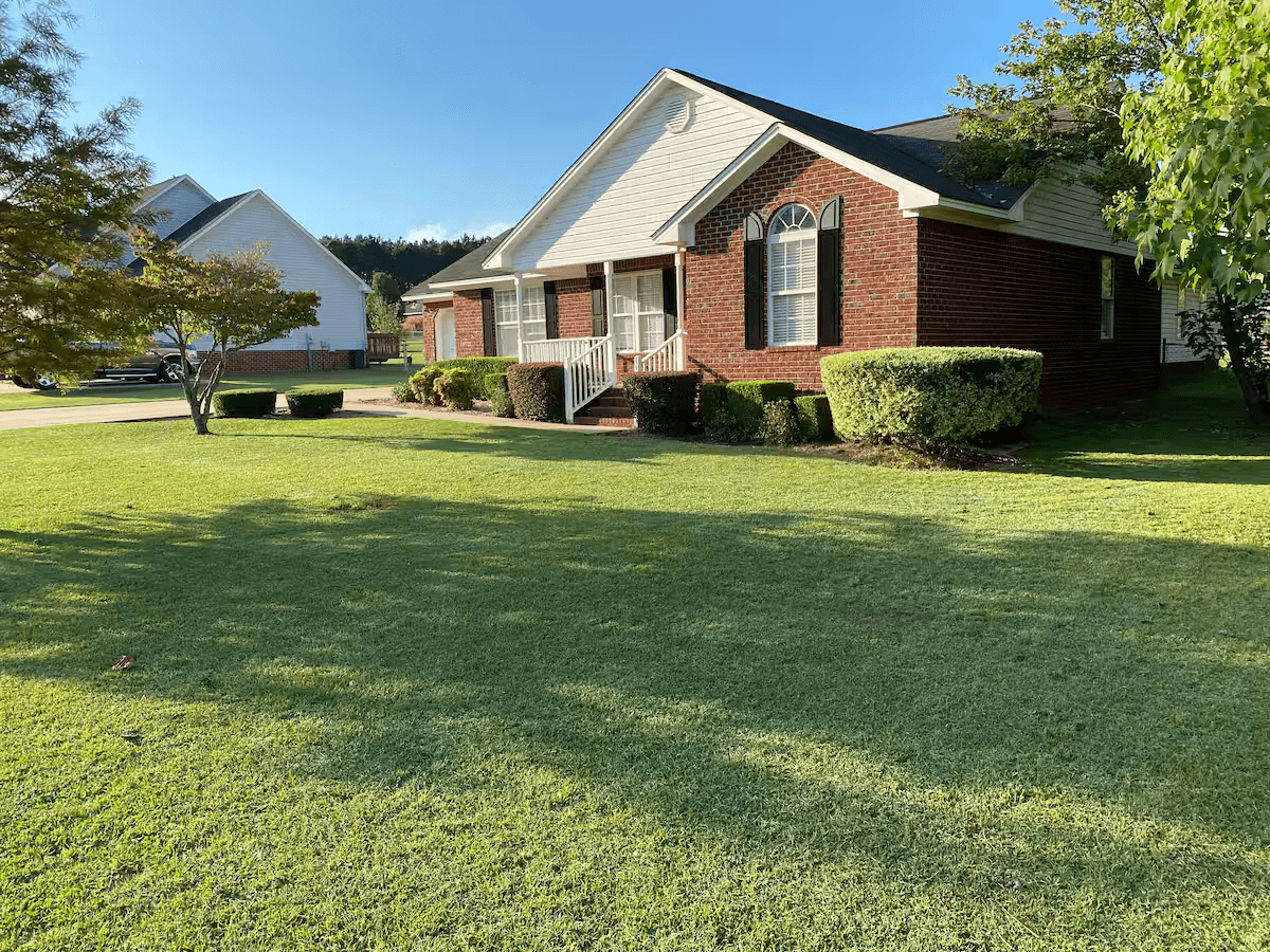 TDY-RETREAT#1 3BR/2BA Home Near Shaw Air Force Base | King Suite, Fenced Yard & Outdoor Living