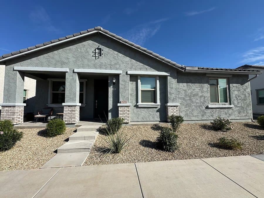 Pristine & Modern 2BR/2BA Residence in Quiet Rancho Mercado