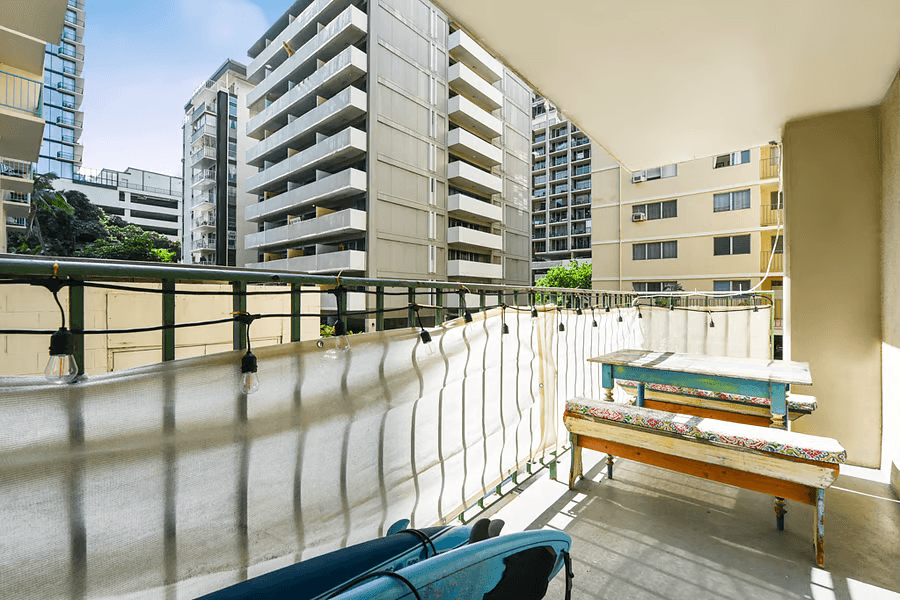 Waikiki 3BR Condo Retreat Near Hickam AFB
