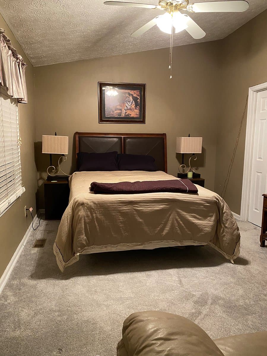 QUIET & COMFORTABLE -JAZZIE'S PLACE